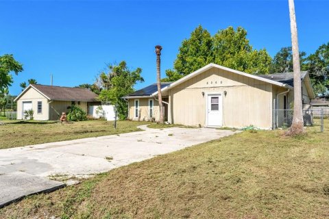 House in Mulberry, Florida 3 bedrooms, 181.62 sq.m. № 2235578 - photo 30