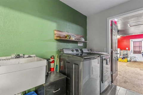 House in Mulberry, Florida 3 bedrooms, 181.62 sq.m. № 2235578 - photo 22