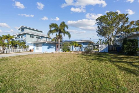 Casa en venta en Dunedin, Florida, 3 dormitorios, 145.3 m2 № 1515753 - foto 2
