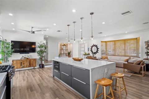 Villa ou maison à vendre à North Miami Beach, Floride: 3 chambres, 194.44 m2 № 2177655 - photo 17