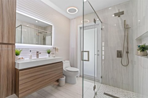 Villa ou maison à vendre à North Miami Beach, Floride: 3 chambres, 194.44 m2 № 2177655 - photo 28