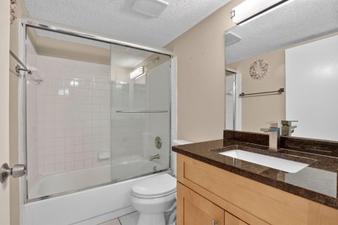 Condo in Boca Raton, Florida, 2 bedrooms  № 2429940 - photo 15