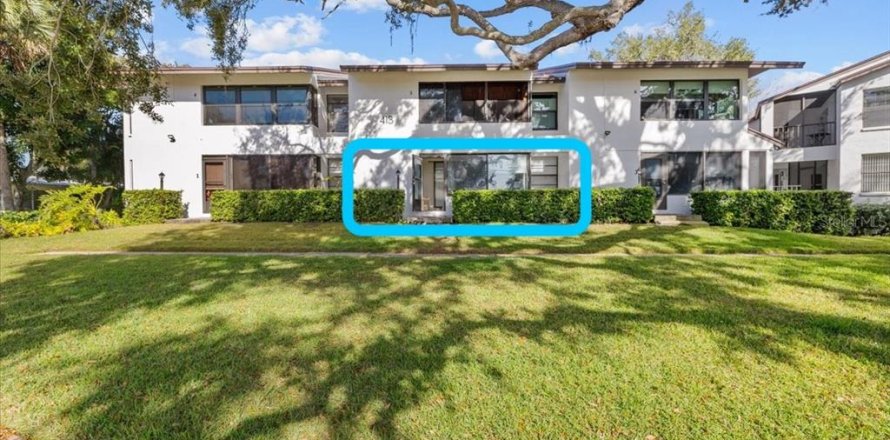 Condominio en Safety Harbor, Florida, 2 dormitorios  № 2141941