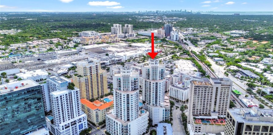 Condo in Miami, Florida, 1 bedroom  № 2049224