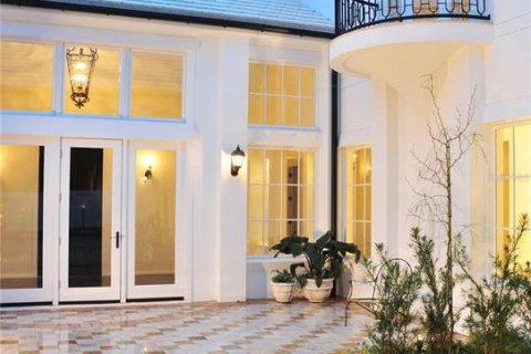 Casa en venta en Sarasota, Florida, 5 dormitorios, 518.67 m2 № 2316547 - foto 8