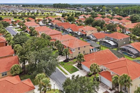 Villa ou maison à vendre à Davenport, Floride: 6 chambres, 257.43 m2 № 2308361 - photo 4