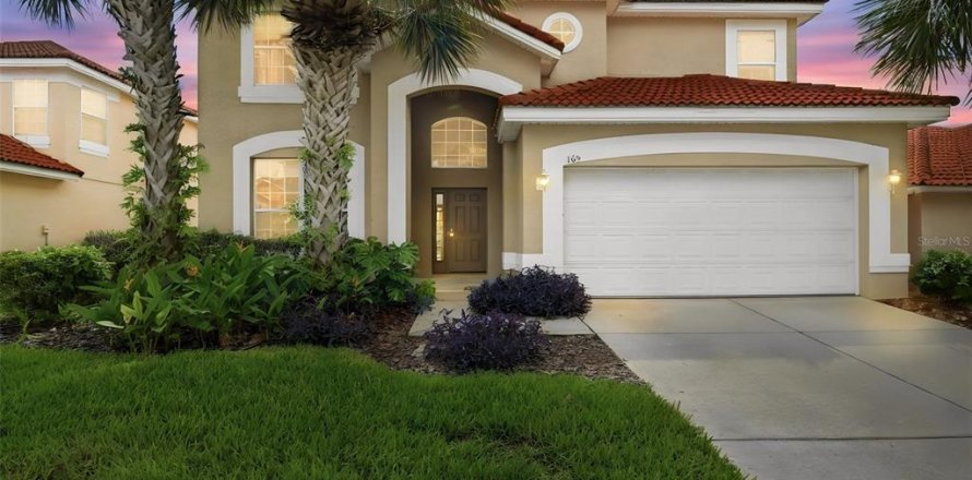 Villa ou maison à Davenport, Floride 6 chambres, 257.43 m2 № 2308361