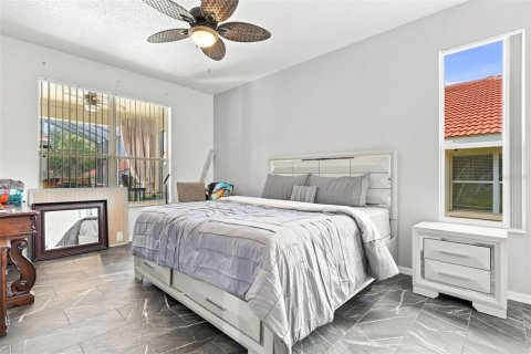 Villa ou maison à vendre à Davenport, Floride: 6 chambres, 257.43 m2 № 2308361 - photo 25