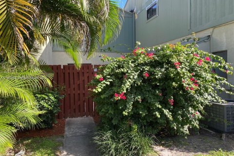 Condo in Boynton Beach, Florida, 2 bedrooms  № 1933722 - photo 15