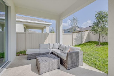 House in Haines City, Florida 4 bedrooms, 171.68 sq.m. № 1687974 - photo 23