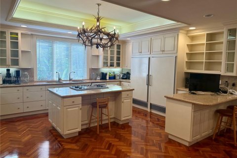 Casa en venta en Miami, Florida, 4 dormitorios, 437.48 m2 № 1999838 - foto 21
