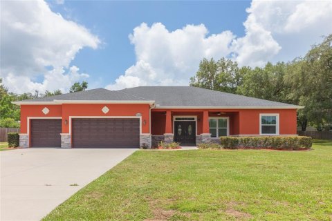 House in Dade City, Florida 4 bedrooms, 240.34 sq.m. № 2197980