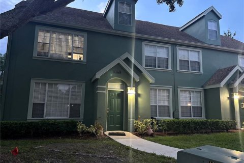 Adosado en alquiler en Tampa, Florida, 3 dormitorios, 146.6 m2 № 1820792 - foto 2