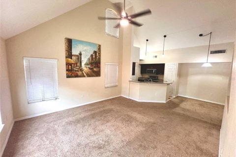 Adosado en alquiler en Tampa, Florida, 3 dormitorios, 146.6 m2 № 1820792 - foto 4