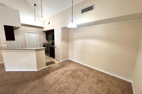 Adosado en alquiler en Tampa, Florida, 3 dormitorios, 146.6 m2 № 1820792 - foto 7