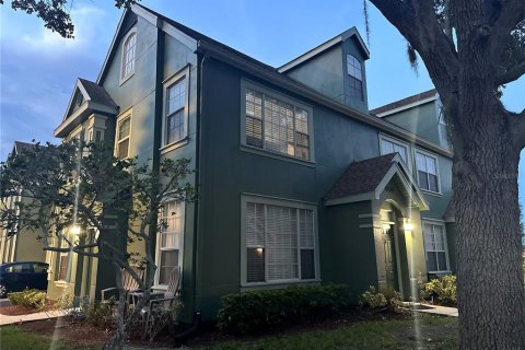 Adosado en alquiler en Tampa, Florida, 3 dormitorios, 146.6 m2 № 1820792 - foto 1
