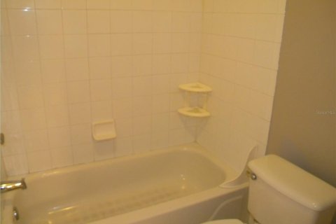Condominio en venta en Orlando, Florida, 3 dormitorios, 130.81 m2 № 2195487 - foto 21