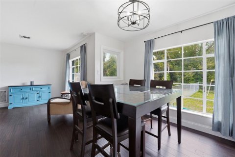 Villa ou maison à vendre à Sarasota, Floride: 2 chambres, 130.34 m2 № 2097846 - photo 26