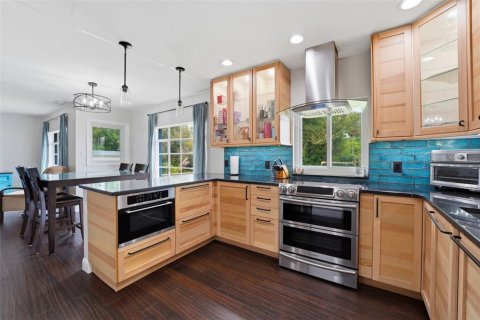 Villa ou maison à vendre à Sarasota, Floride: 2 chambres, 130.34 m2 № 2097846 - photo 10