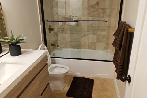 Casa en venta en Lake Worth, Florida, 4 dormitorios, 232.26 m2 № 2084481 - foto 8