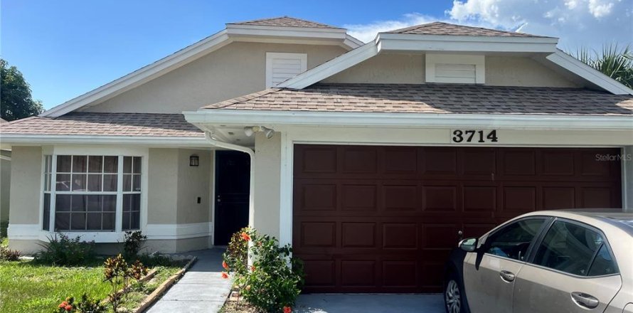 Casa en Orlando, Florida 3 dormitorios, 127.28 m2 № 1885240