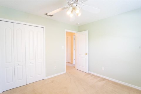 House in Orlando, Florida 4 bedrooms, 198.81 sq.m. № 2212160 - photo 21