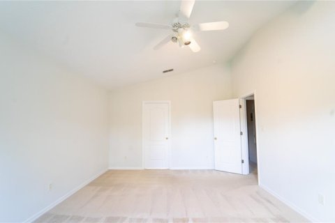 House in Orlando, Florida 4 bedrooms, 198.81 sq.m. № 2212160 - photo 22