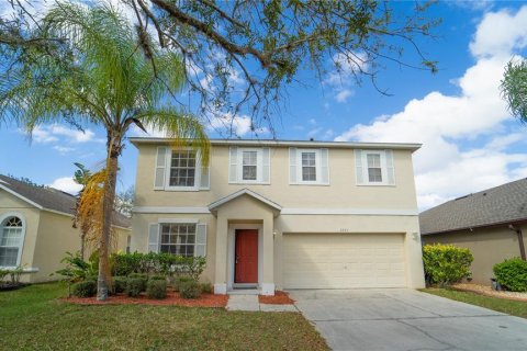 House in Orlando, Florida 4 bedrooms, 198.81 sq.m. № 2212160 - photo 28