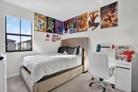 Casa en venta en Homestead, Florida, 4 dormitorios, 241.36 m2 № 1988748 - foto 26