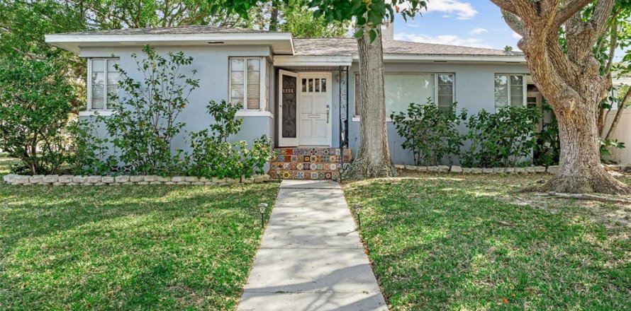 Casa en Clearwater, Florida 4 dormitorios, 183.95 m2 № 1550831