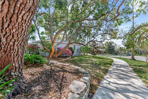 Casa en venta en Clearwater, Florida, 4 dormitorios, 183.95 m2 № 1550831 - foto 5