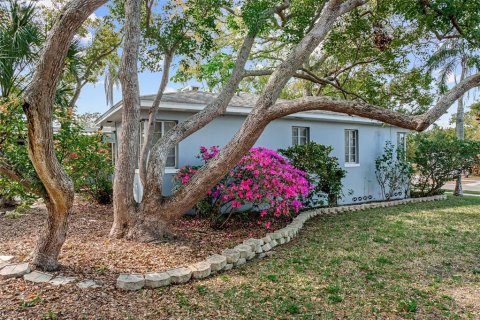 Casa en venta en Clearwater, Florida, 4 dormitorios, 183.95 m2 № 1550831 - foto 11