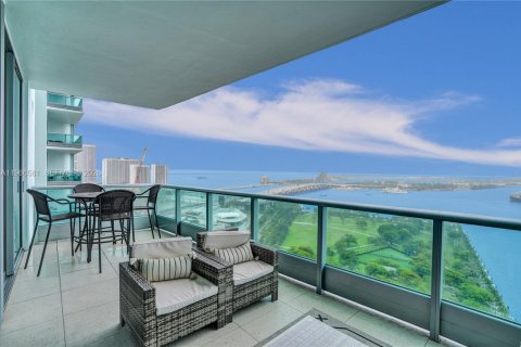 Condominio en Miami, Florida, 1 dormitorio  № 2029930