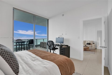 Condominio en venta en Miami, Florida, 1 dormitorio, 87.14 m2 № 2029930 - foto 18
