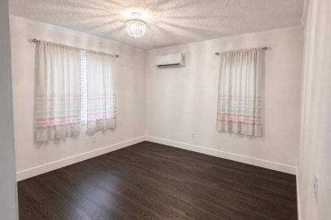 Villa ou maison à louer à Cooper City, Floride: 3 chambres, 182.55 m2 № 2169149 - photo 21