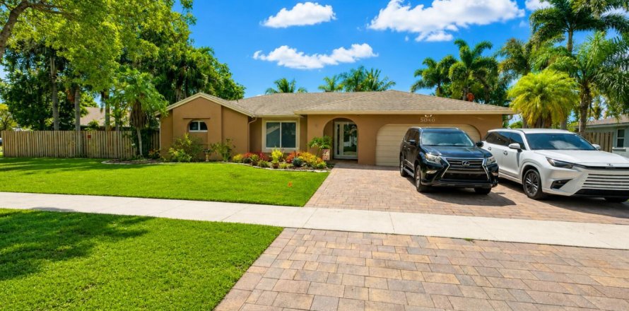 Villa ou maison à Cooper City, Floride 3 chambres, 182.55 m2 № 2169149