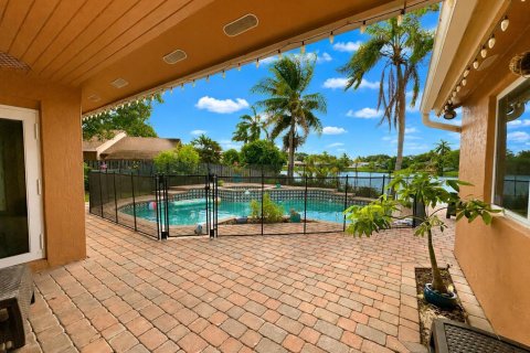 Villa ou maison à louer à Cooper City, Floride: 3 chambres, 182.55 m2 № 2169149 - photo 7
