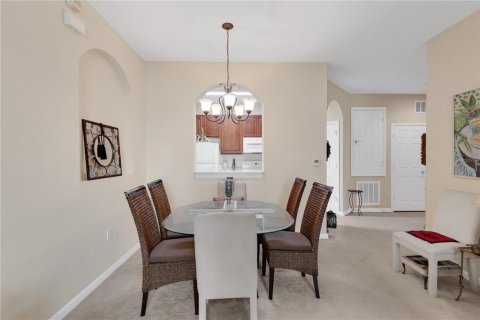 Condo in Orlando, Florida, 3 bedrooms  № 1837941 - photo 5