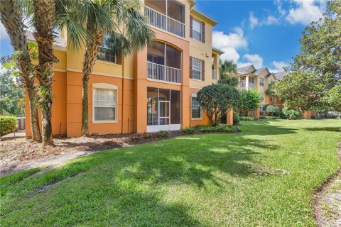 Condo in Orlando, Florida, 3 bedrooms  № 1837941 - photo 18