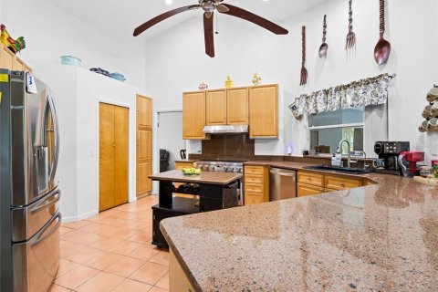 House in Palm Bay, Florida 4 bedrooms, 245.63 sq.m. № 1849819 - photo 12