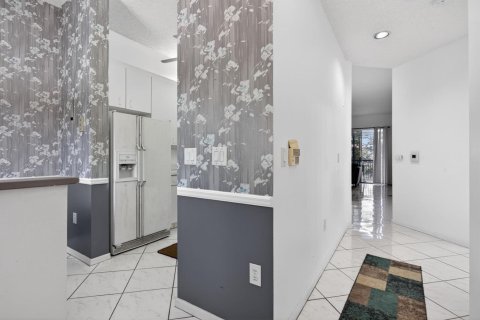 Купить кондоминиум в Тамарак, Флорида 1 комната, 112.88м2, № 2188003 - фото 6