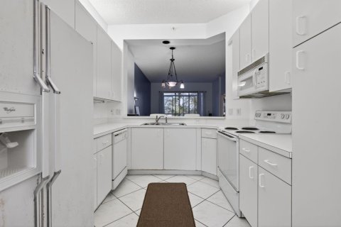 Купить кондоминиум в Тамарак, Флорида 1 комната, 112.88м2, № 2188003 - фото 3
