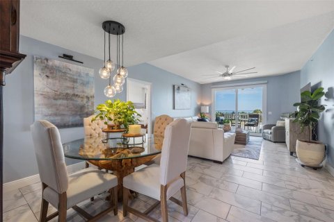 Condo in Dunedin, Florida, 3 bedrooms  № 1601879 - photo 14