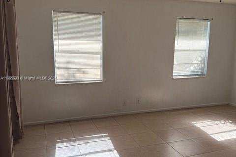 Condominio en alquiler en Coral Springs, Florida, 3 dormitorios, 138.61 m2 № 1897114 - foto 16