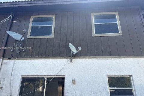 Condominio en alquiler en Coral Springs, Florida, 3 dormitorios, 138.61 m2 № 1897114 - foto 25