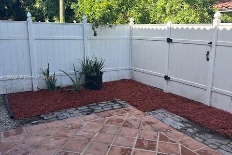 Condominio en alquiler en Coral Springs, Florida, 3 dormitorios, 138.61 m2 № 1897114 - foto 23