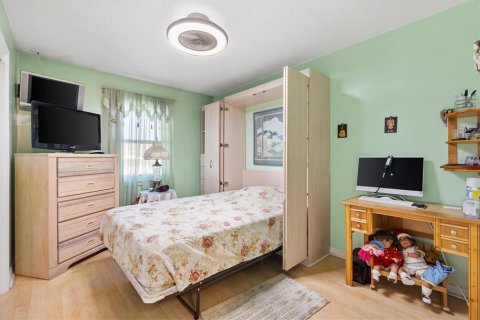 Casa en venta en The Villages, Florida, 2 dormitorios, 118.82 m2 № 1785079 - foto 19