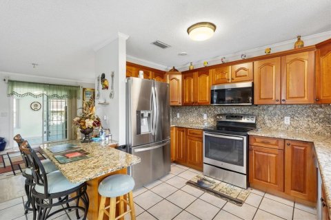 Casa en venta en The Villages, Florida, 2 dormitorios, 118.82 m2 № 1785079 - foto 6
