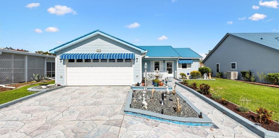 Casa en The Villages, Florida 2 dormitorios, 118.82 m2 № 1785079