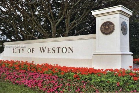 Copropriété à vendre à Weston, Floride: 2 chambres, 114.73 m2 № 1952444 - photo 17